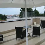 Karda Hotel