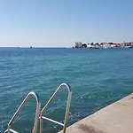 Szálloda Karda