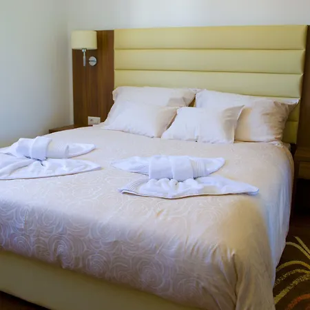 Karda Hotel