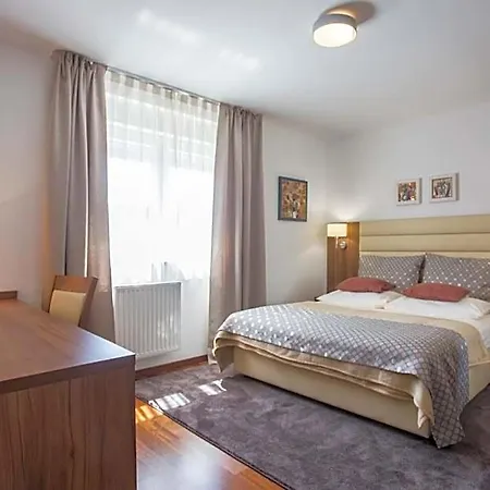 Hotel Karda 4*
