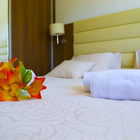 Karda Hotel